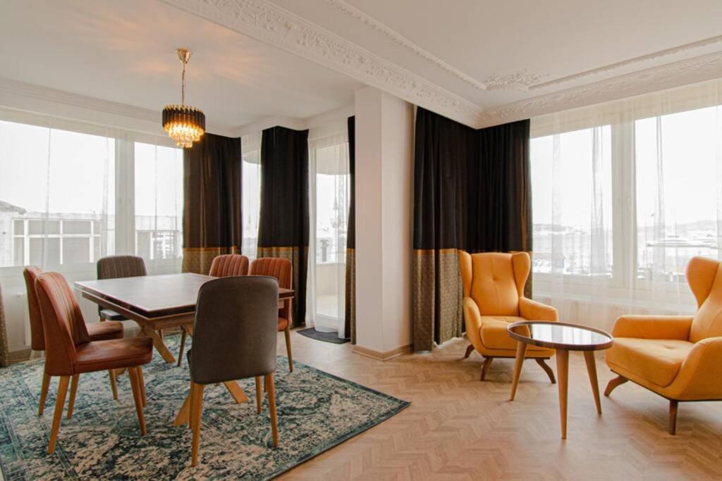 Charming Suite Bosphorus View Estambul Exterior foto